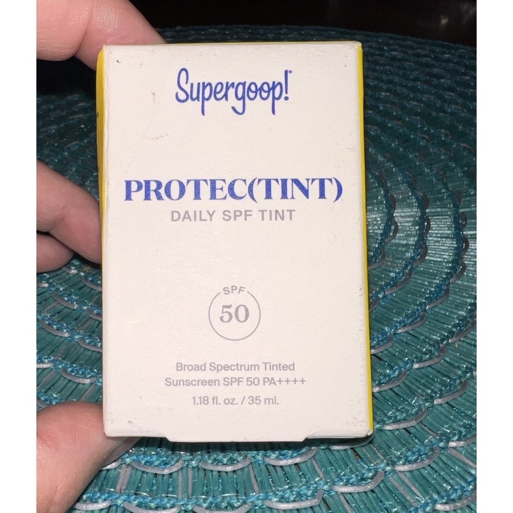 Supergoop ProtecTint Daily SPF 50 Tinted Sunscreen Skin Tint 20C Light Cool 35ml